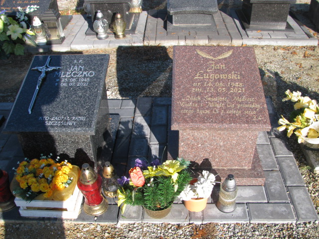 Grób Jan Ługowski