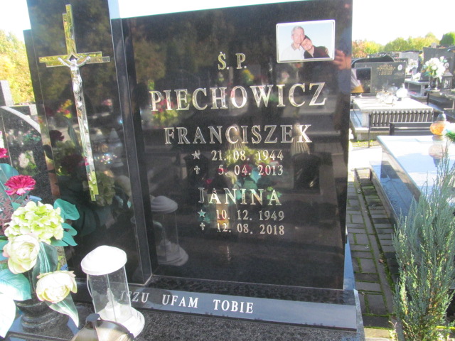 Franciszek Piechowicz 1944 Brzesko - Grobonet - Wyszukiwarka osób pochowanych